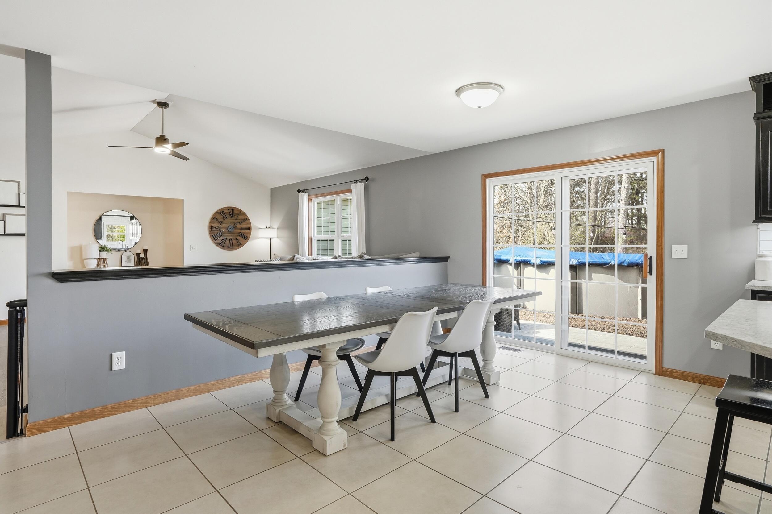 414 17th Street Southeast De Motte, IN 46310 - Photo 9 of 25 2500x1666