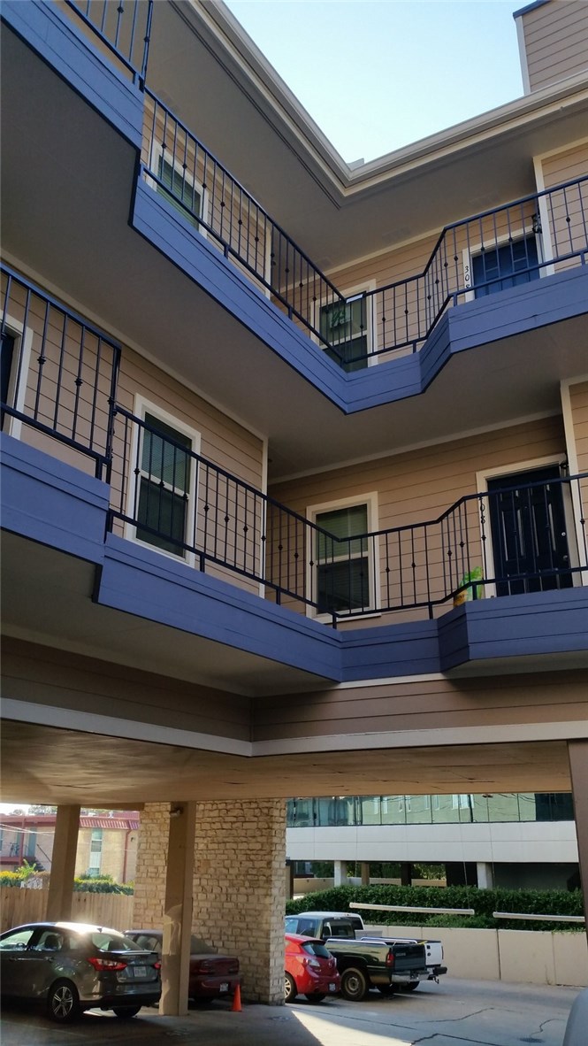 2414 Longview Street, Unit 206 Austin, TX 78705 - Photo 16 of 17 a view of a building