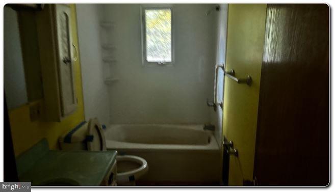 4759 Sheeprock Road Macungie, PA 18062 - Photo 17 of 24 a bathroom with a bathtub