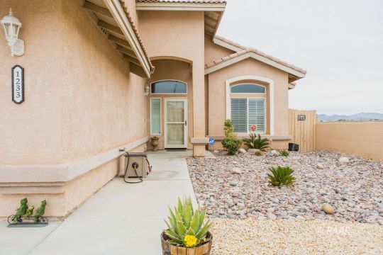 1233 Rebecca Avenue Ridgecrest, CA 93555 - Photo 3 of 34 Gallery Image 3