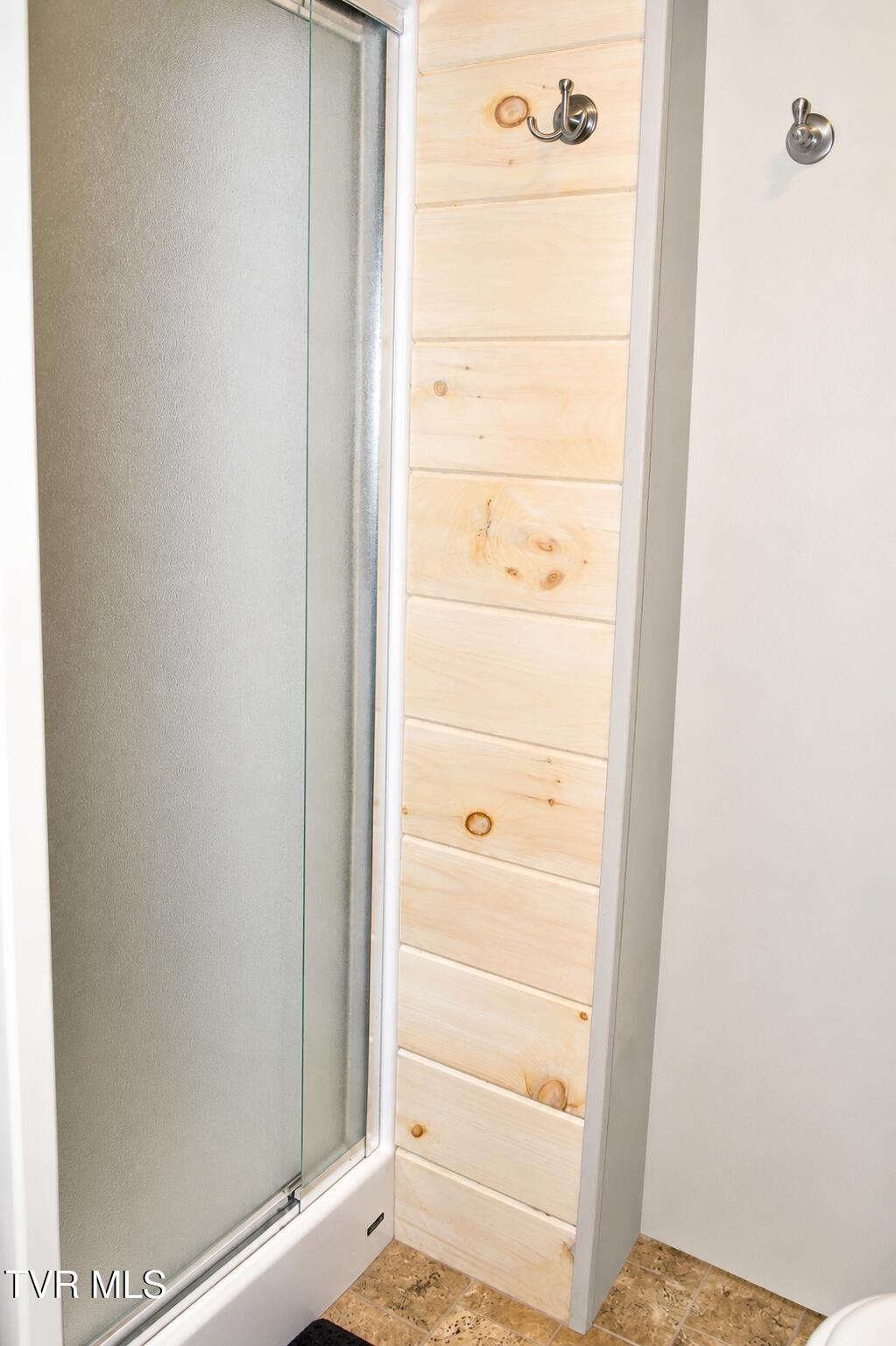 282 Ripshin Lake Road Roan Mountain, TN 37687 - Photo 62 of 72 Bathroom 2.1