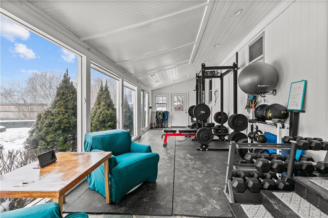 161 Mitchell's Lane Middletown, RI 02842 - Photo 12 of 30