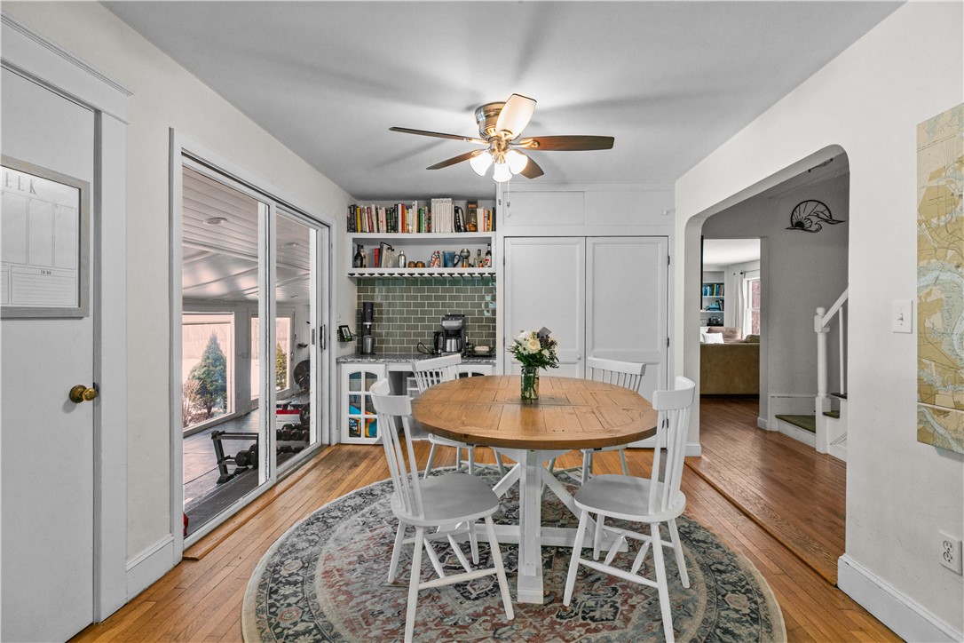 161 Mitchell's Lane Middletown, RI 02842 - Photo 6 of 30