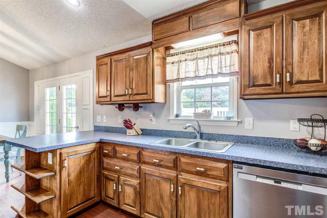 1729 Old Batten Road Selma, NC 27576 - Photo 12 of 30 Gallery Image 12