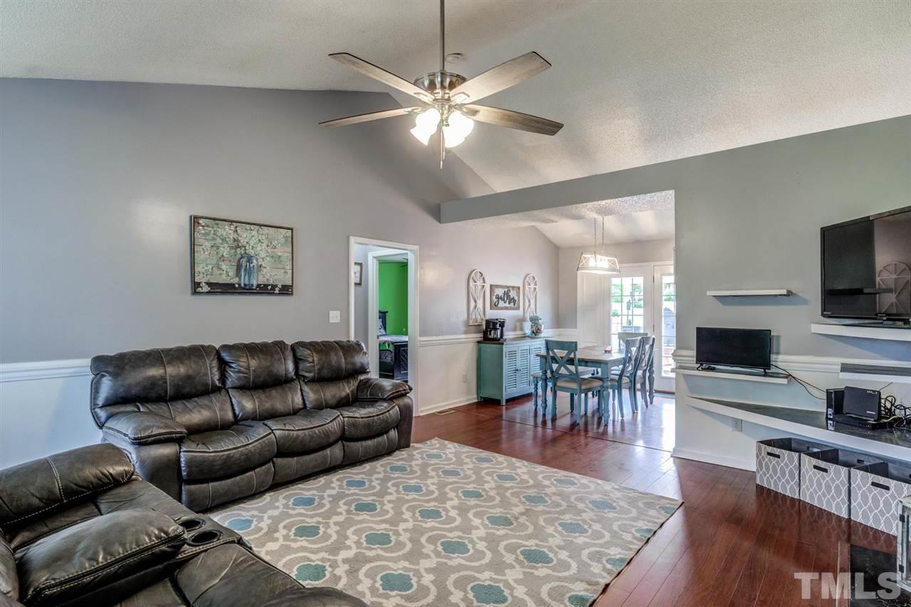 1729 Old Batten Road Selma, NC 27576 - Photo 5 of 30 Gallery Image 5