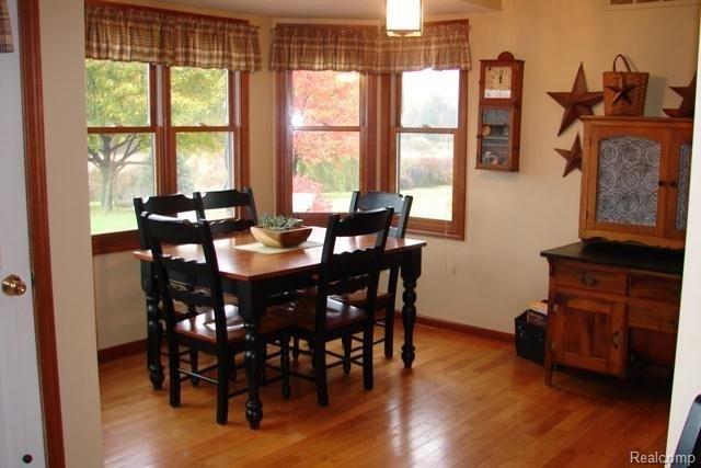 2910 Hannan Road Imlay City, MI 48444 - Photo 9 of 24 Dining area.jpg