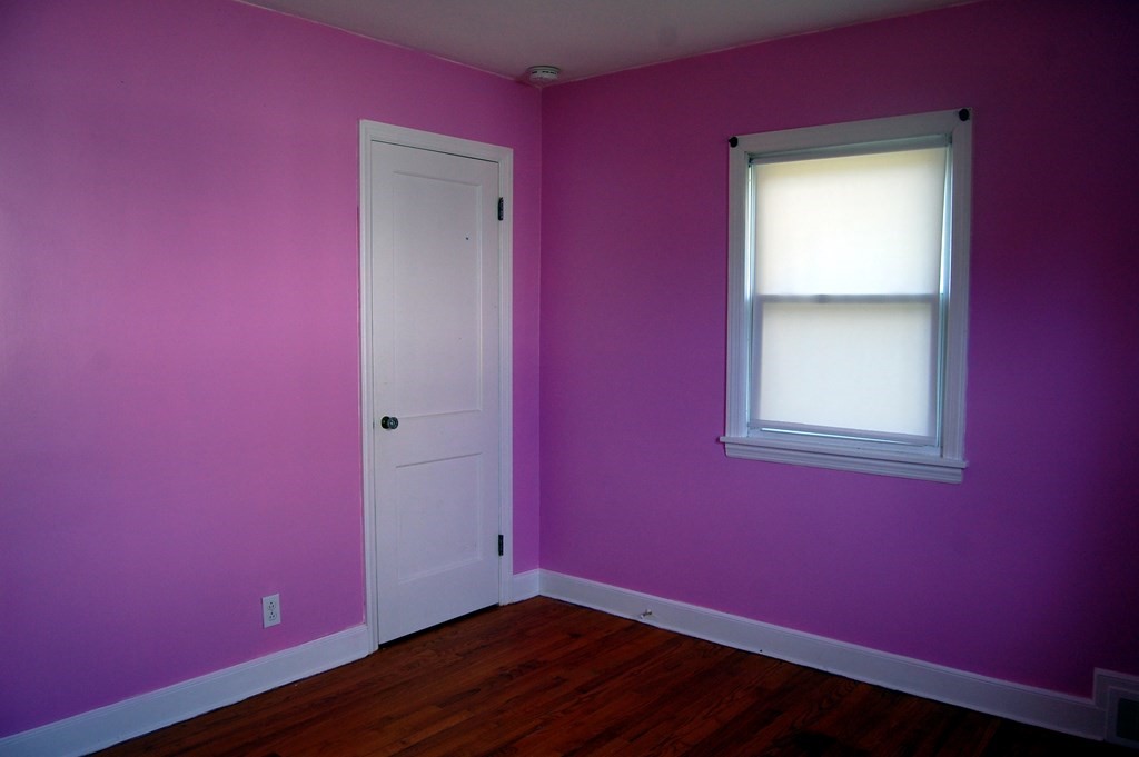 100 Derryfield Avenue Springfield, MA 01118 - Photo 18 of 22