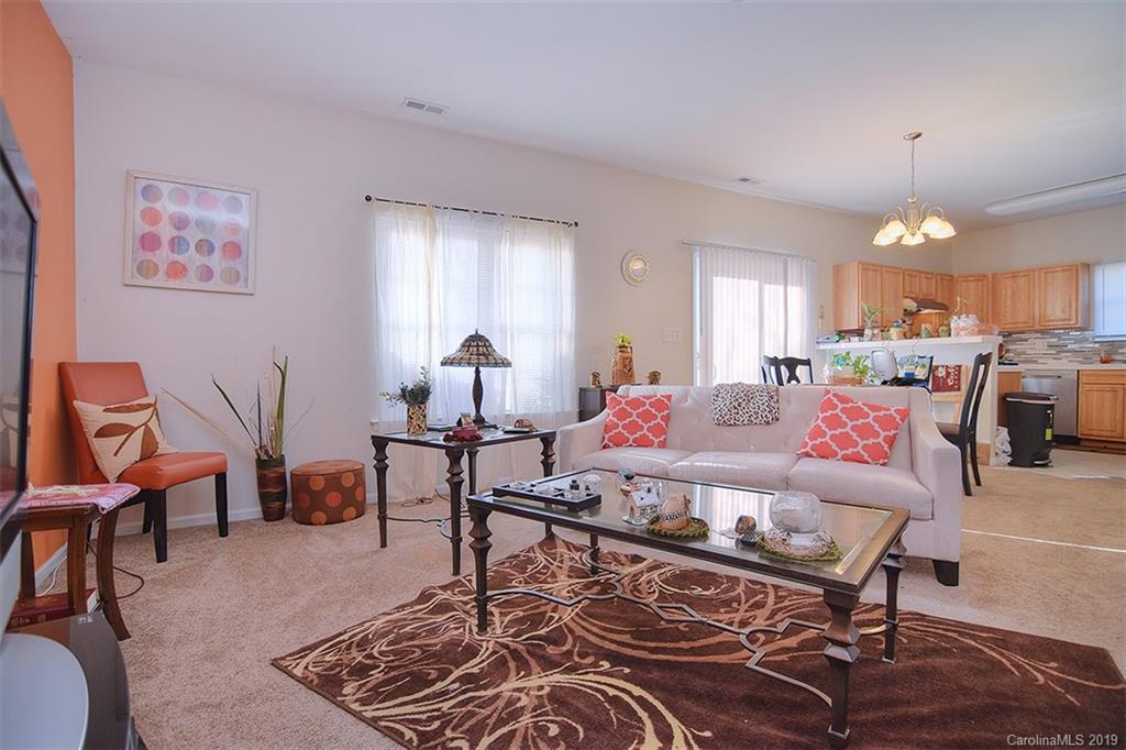 5228 Javitz Road Charlotte, NC 28216 - Photo 2 of 22 Gallery Image 2