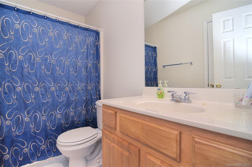 5228 Javitz Road Charlotte, NC 28216 - Photo 14 of 22 Gallery Image 14