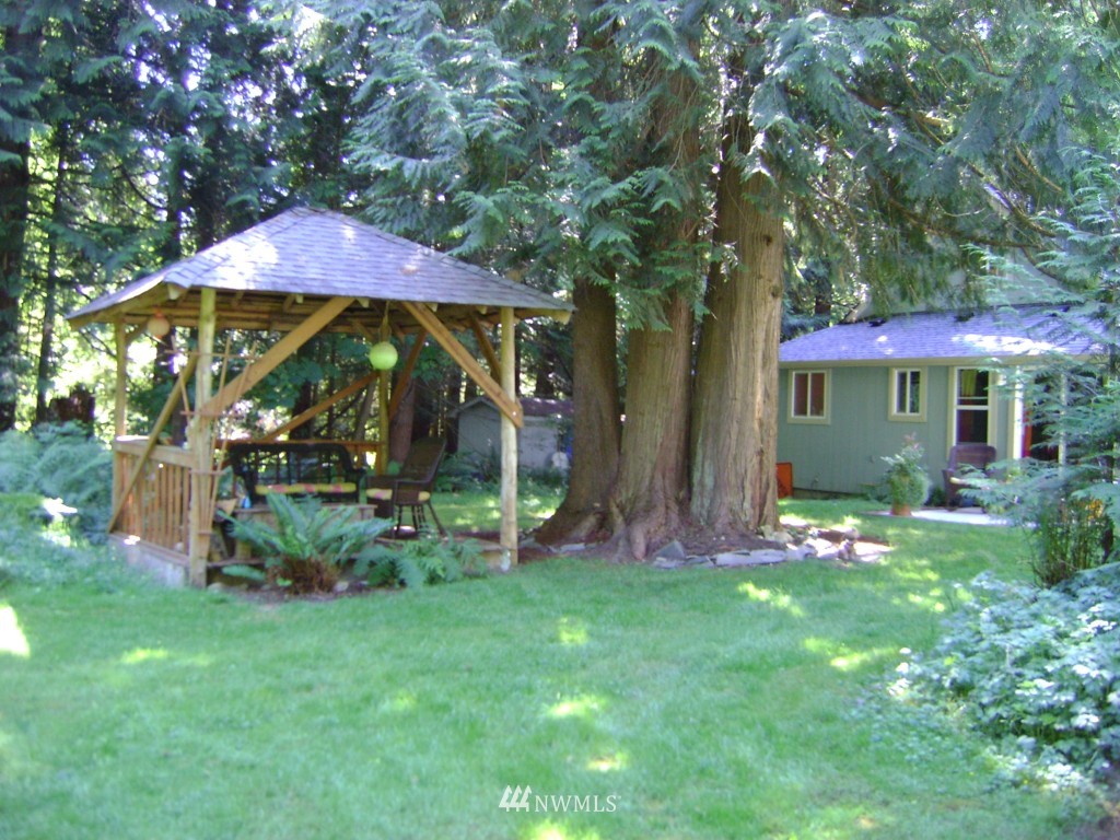 18836 Southeast 213th Street Renton, WA 98058 - Photo 17 of 20 Gallery Image 17