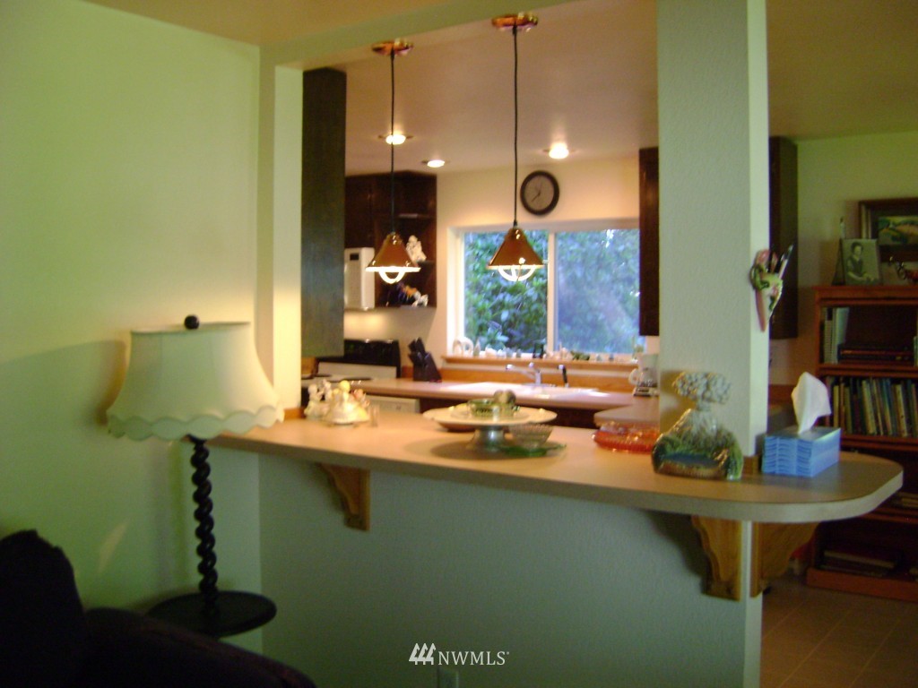 18836 Southeast 213th Street Renton, WA 98058 - Photo 3 of 20 Gallery Image 3