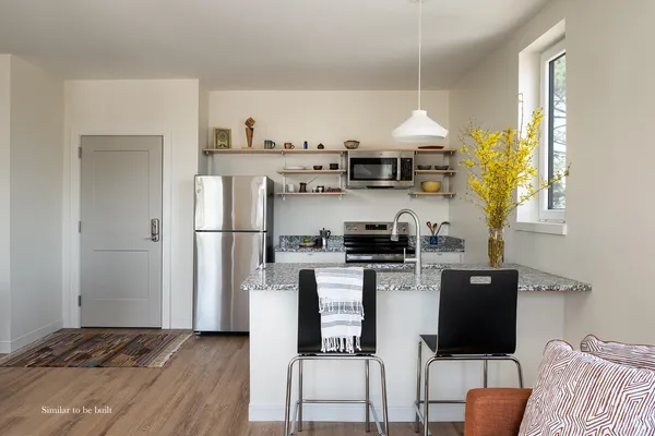 $291,000 | 21 Clover Lane, Unit 209, Westbrook, ME 04092