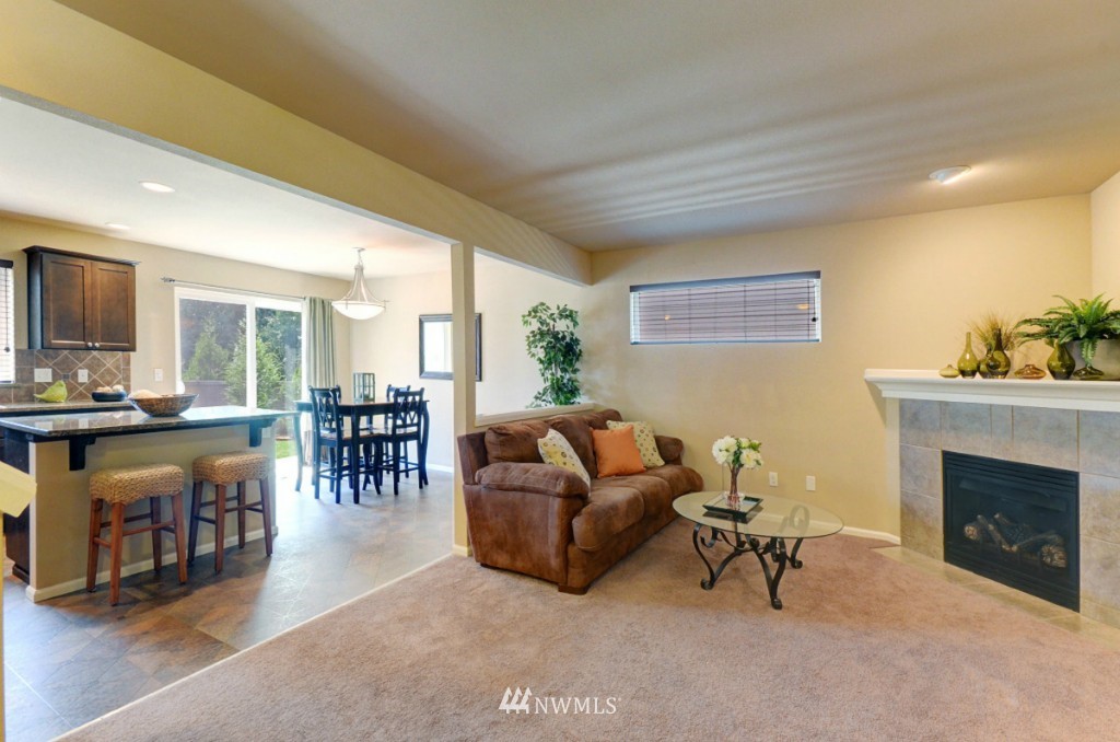 26 194th Street Southwest Bothell, WA 98012 - Photo 7 of 18