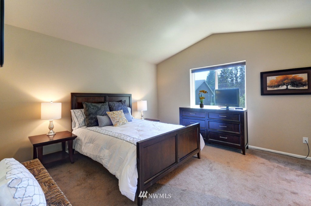 26 194th Street Southwest Bothell, WA 98012 - Photo 10 of 18