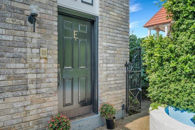 3849 Ridgelake Drive Metairie, LA 70002 - Photo 7 of 26