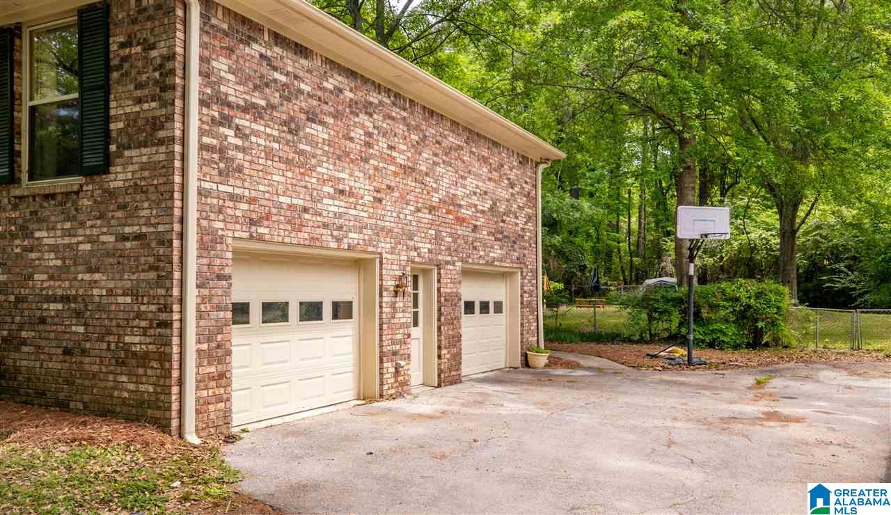 4749 Caldwell Mill Road Birmingham, AL 35243 - Photo 37 of 38