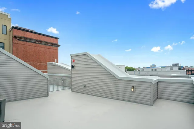 a view of a terrace with sky view