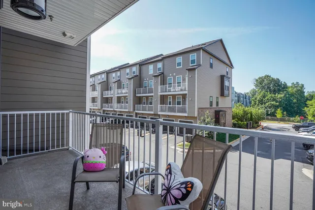 $485,000 | 45127 Kincora Drive, Sterling, VA 20166