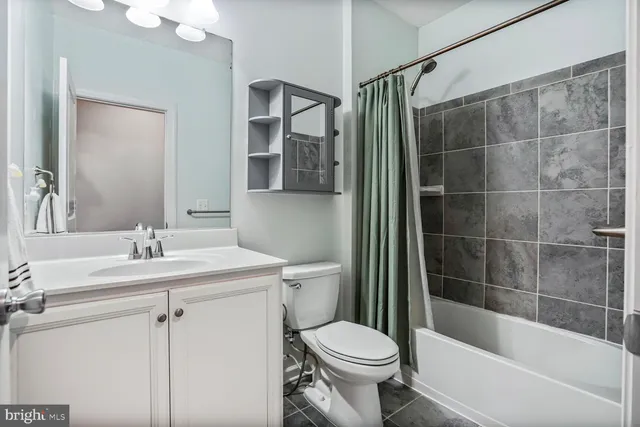 $485,000 | 45127 Kincora Drive, Sterling, VA 20166