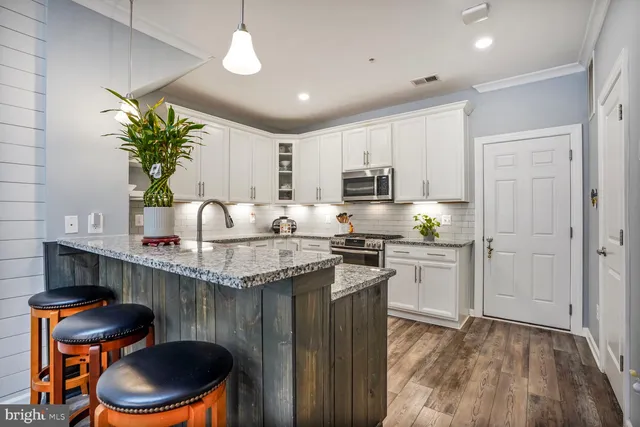 $485,000 | 45127 Kincora Drive, Sterling, VA 20166