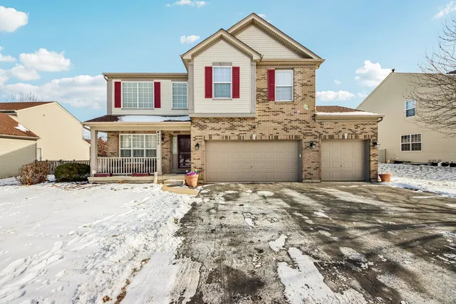 $550,000 | 2208 Grand Pointe Trail, Aurora, IL 60503