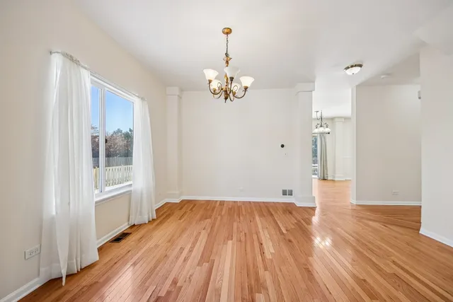 $550,000 | 2208 Grand Pointe Trail, Aurora, IL 60503