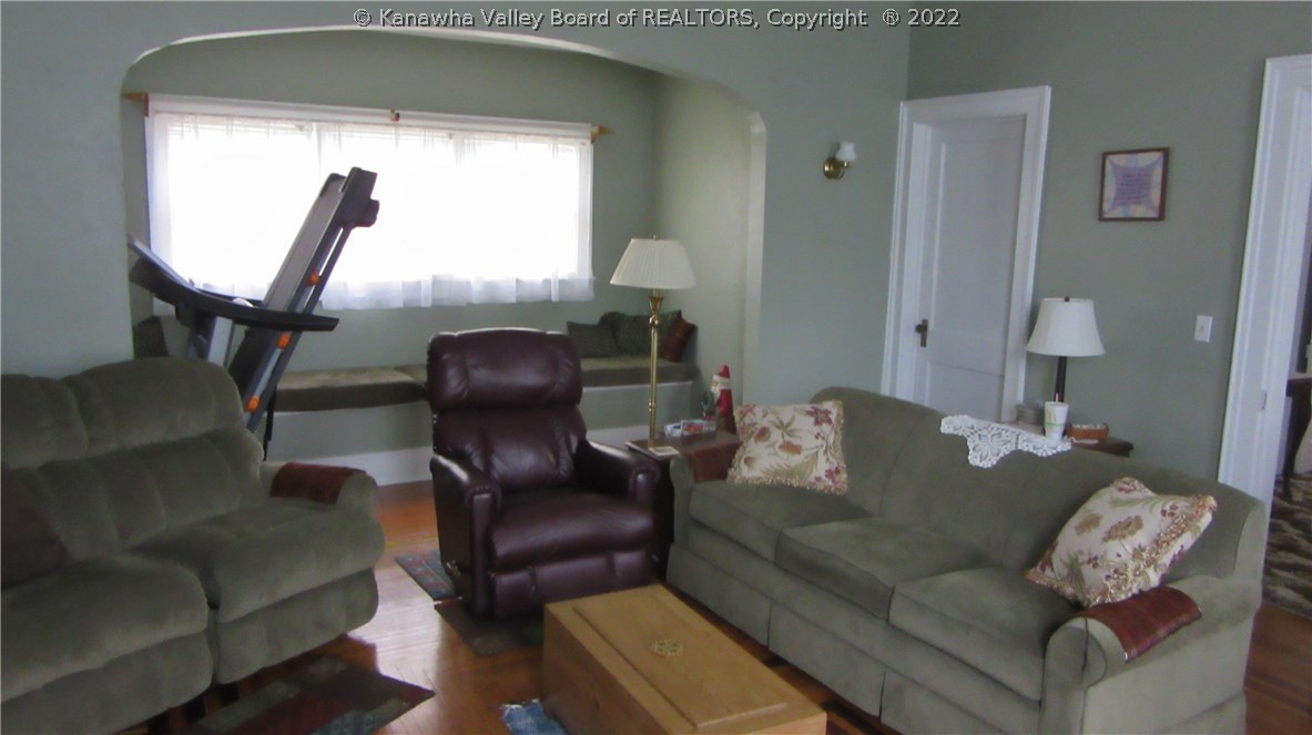 803 Main Street Point Pleasant, WV 25550 - Photo 14 of 30 Gallery Image 14