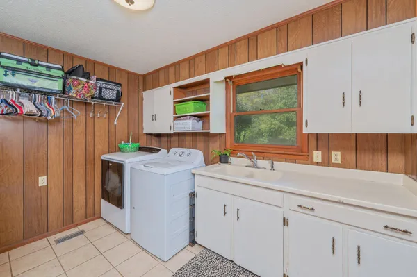 $449,900 | 24776 Fifth Avenue, Florala, AL 36442