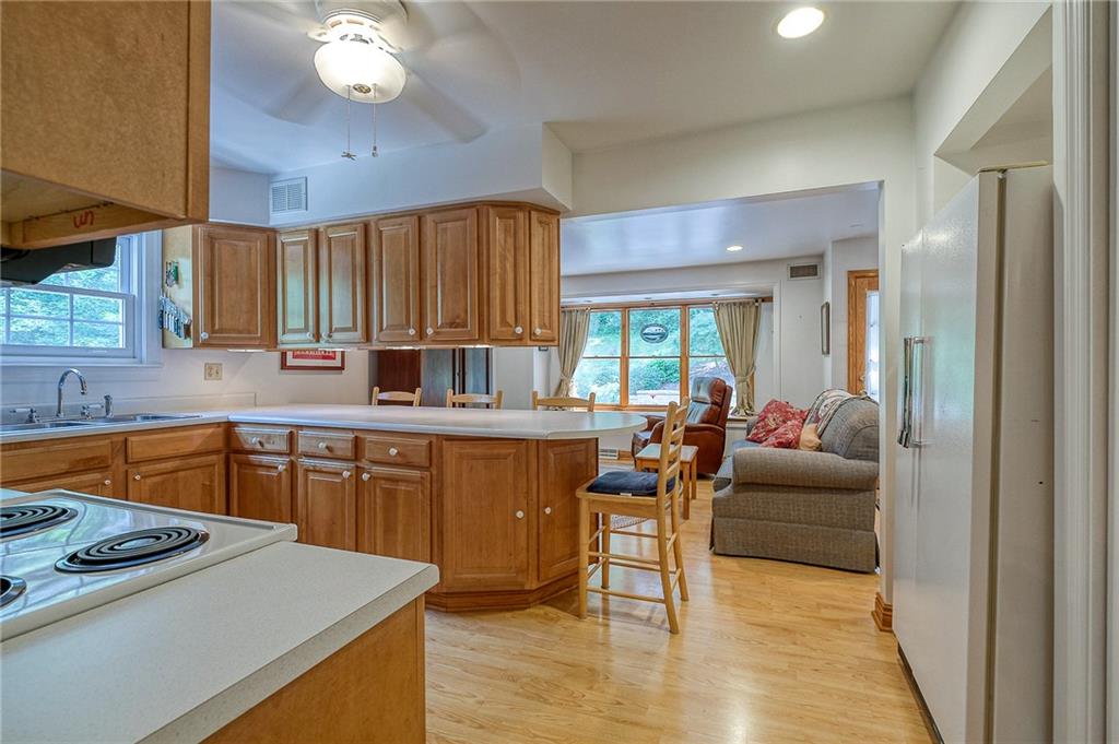 4016 Remaley Road Murrysville, PA 15668 - Photo 11 of 25 Gallery Image 11