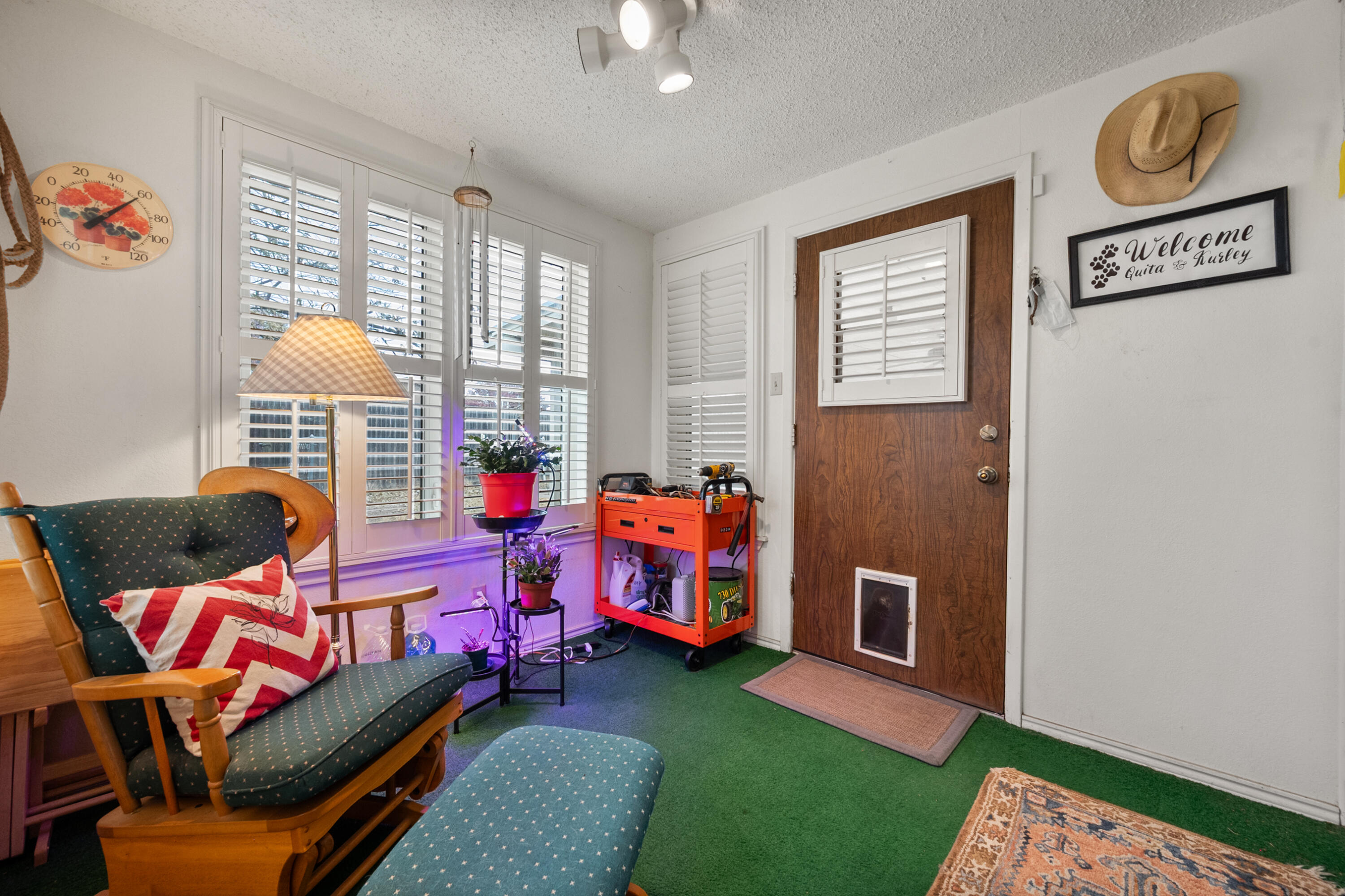 4610 63rd Street Lubbock, TX 79414 - Photo 27 of 30 a living room with furniture and a window