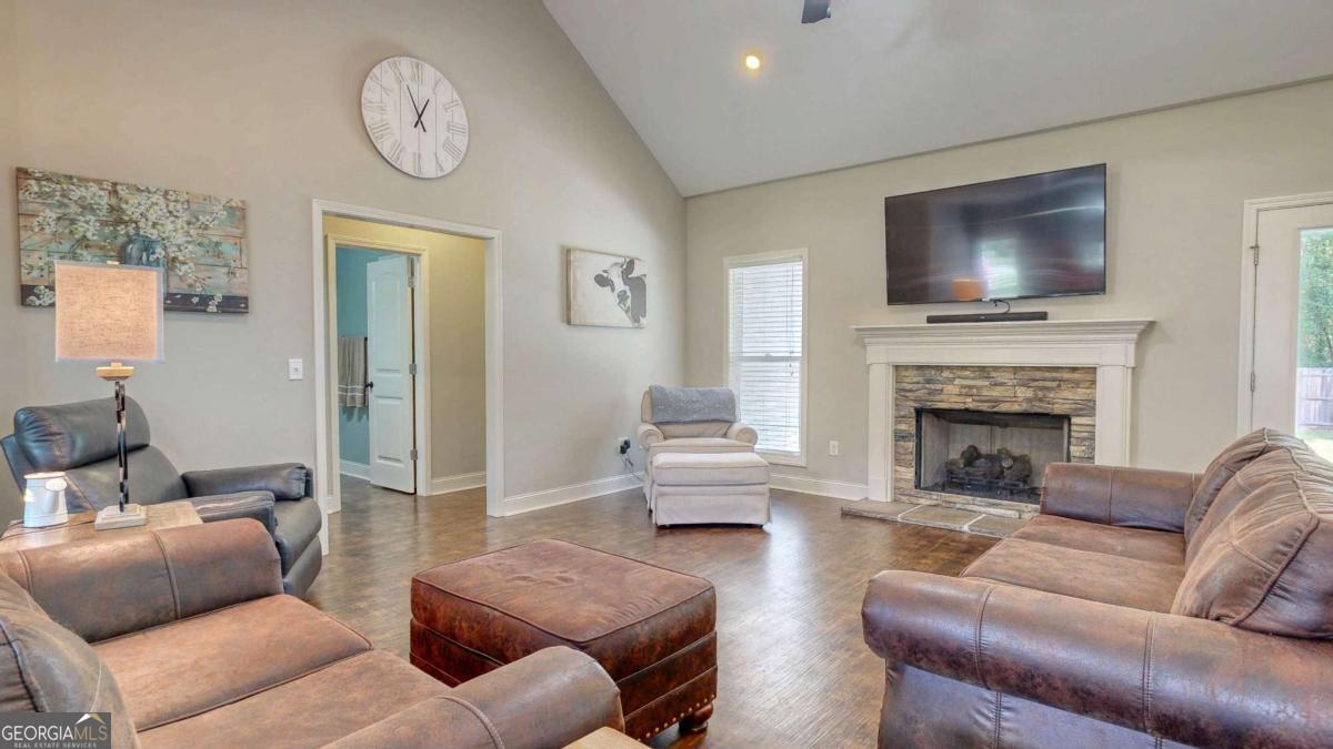 505 Trinity Avenue Brooklet, GA 30415 - Photo 4 of 34