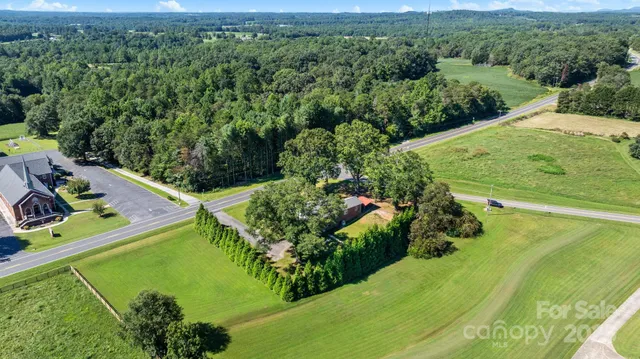 $300,000 | 7952 Highway 10 Highway, Vale, NC 28168