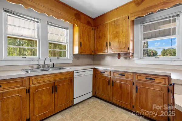 $290,000 | 7952 Highway 10 Highway, Vale, NC 28168