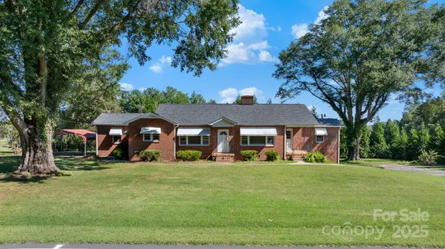$300,000 | 7952 Highway 10 Highway, Vale, NC 28168