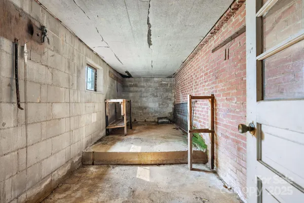 $290,000 | 7952 Highway 10 Highway, Vale, NC 28168