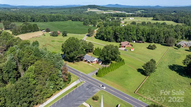 $300,000 | 7952 Highway 10 Highway, Vale, NC 28168