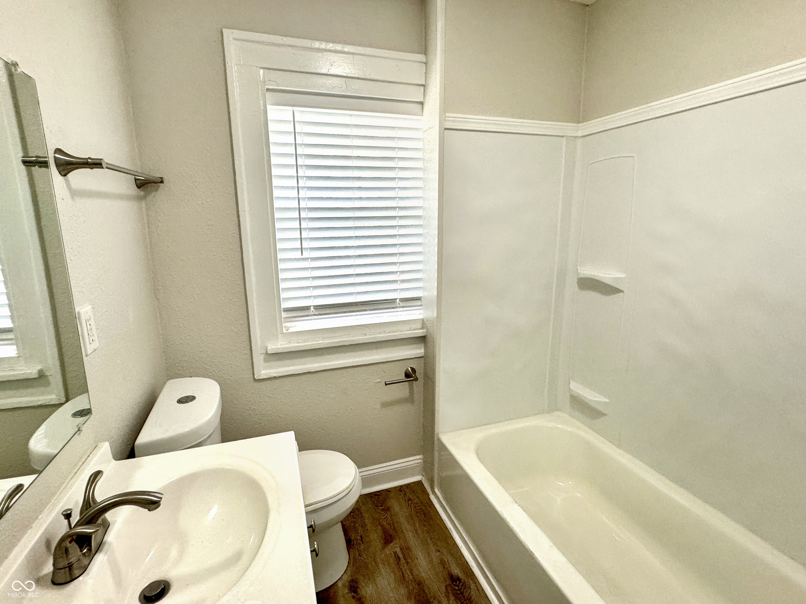 824 Lasalle Street Indianapolis, IN 46201 - Photo 27 of 33