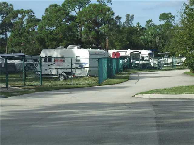8920 Southwest Chrysler Circle Stuart, FL 34997 - Photo 16 of 18 Gallery Image 16