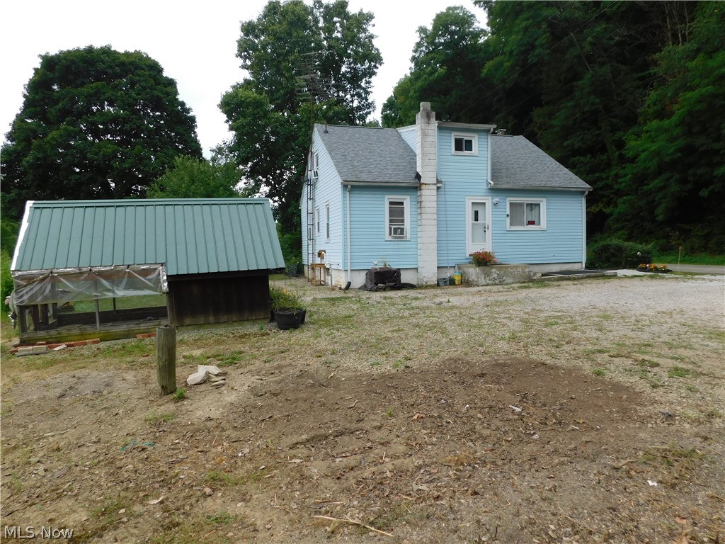 5531 Overton Road Wooster, OH 44691 - Photo 4 of 40 Back of house with an outdoor structure