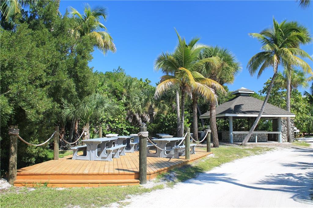 9400 Little Gasparilla, Unit E2 Boca Grande, FL 33921 - Photo 22 of 25