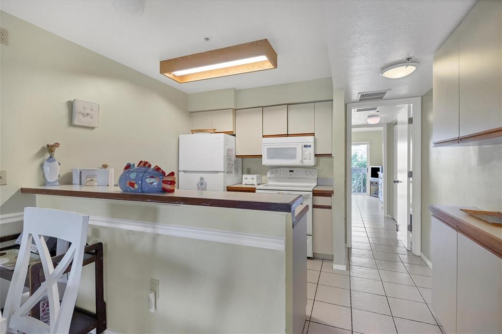 9400 Little Gasparilla, Unit E2 Boca Grande, FL 33921 - Photo 7 of 25