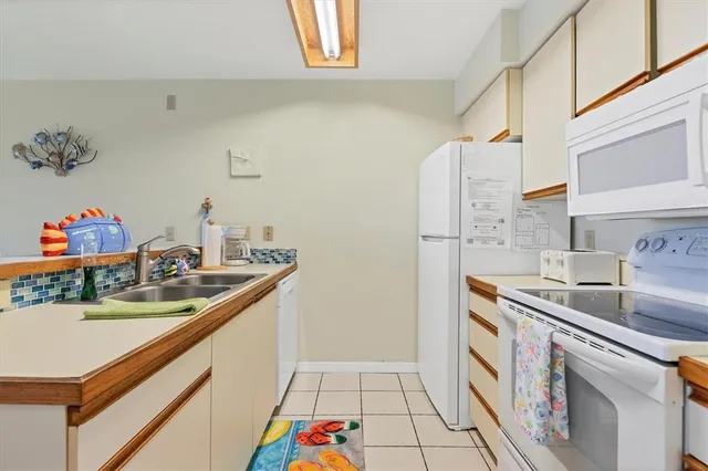 $6,200 | 9400 Little Gasparilla, Unit E2, Placida, FL 33946