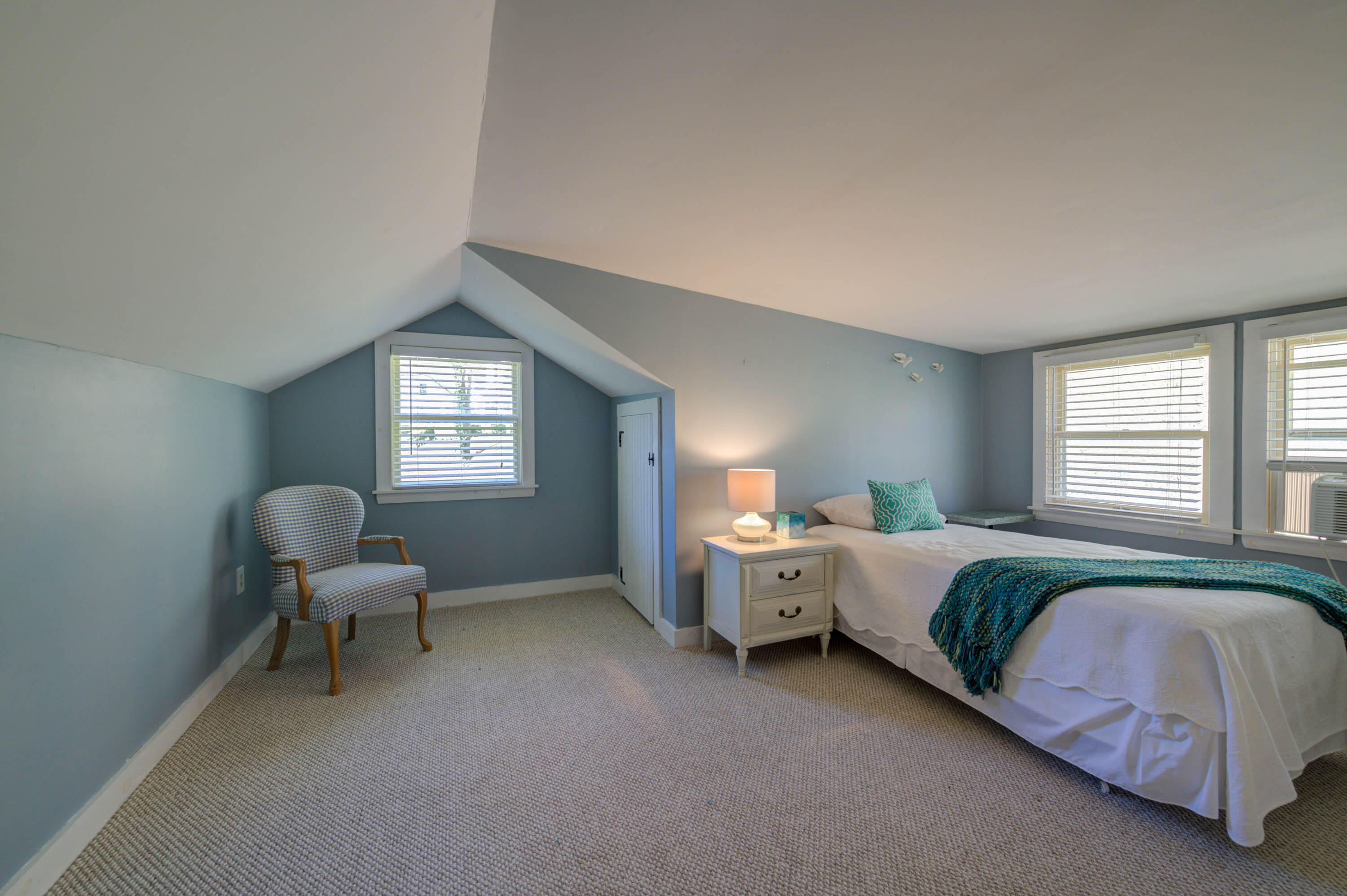 802 Shore Road Cape Neddick, ME 03902 - Photo 24 of 29 pic-28