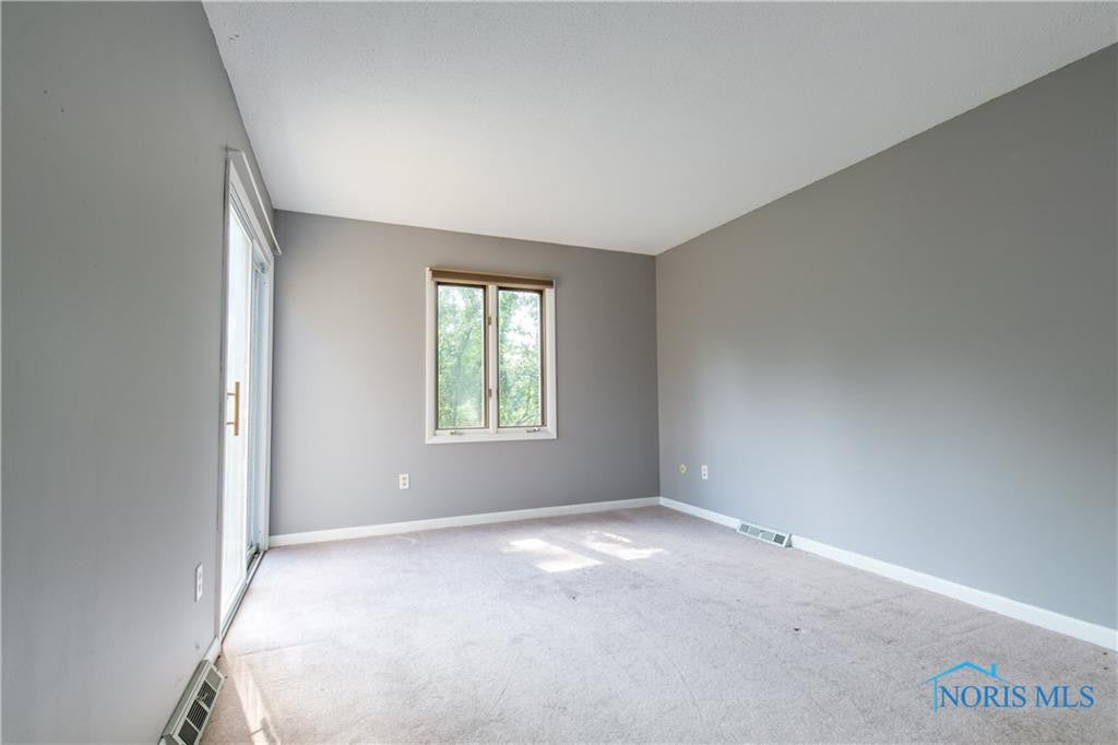 1186 Hidden Ridge Road, Unit E Toledo, OH 43615 - Photo 13 of 26 Gallery Image 13