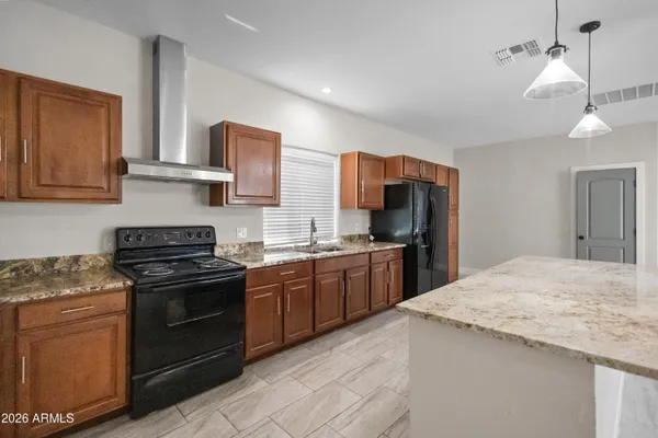 $1,870 | 7631 North 59th Lane, Glendale, AZ 85301