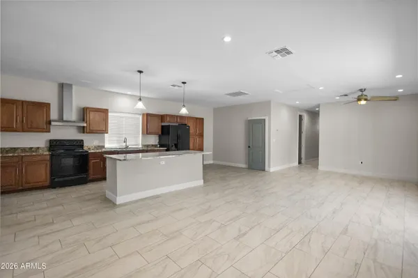 $1,870 | 7631 North 59th Lane, Glendale, AZ 85301