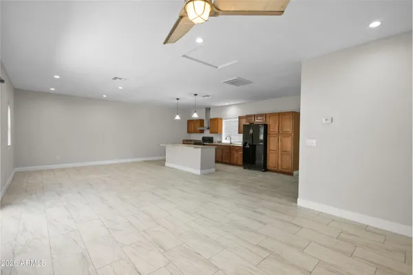 $1,870 | 7631 North 59th Lane, Glendale, AZ 85301