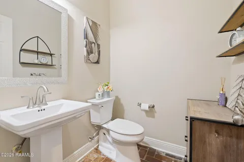 $750,000 | 115 Westfield Drive, Lafayette, LA 70503