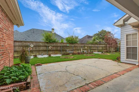 $750,000 | 115 Westfield Drive, Lafayette, LA 70503