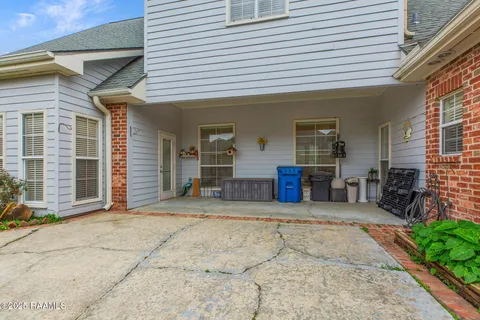 $750,000 | 115 Westfield Drive, Lafayette, LA 70503